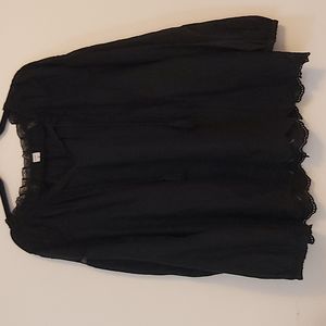 MAKE AN OFFER! Old Navy - Black blouse
